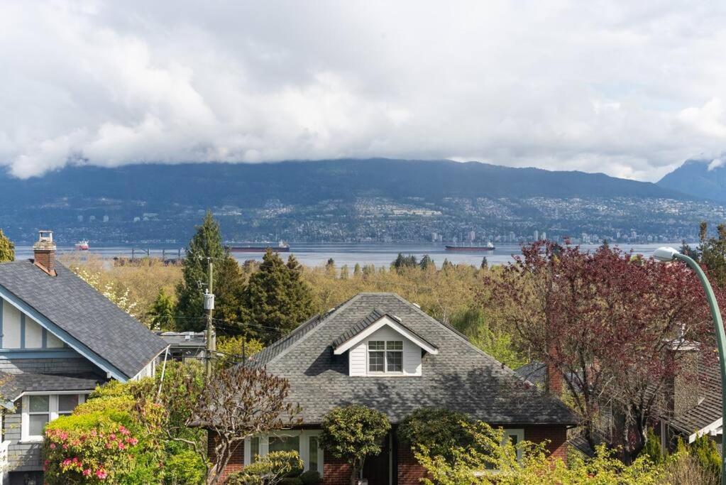 Luxury 4 Beds Ocean-View House At Center Of Vancouver Villa Exterior photo